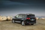 Chrysler Pacifica Touring-L Plus 2016 года